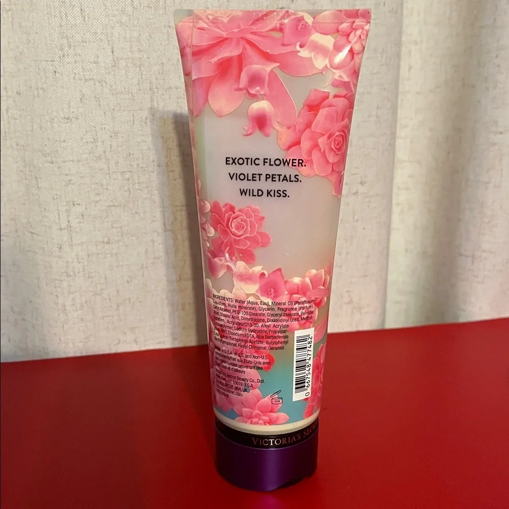 Victoria's Secret Peony Crush Fragrance Lotion - Pink and Cream